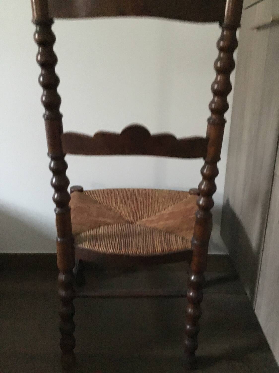 Nursing chair