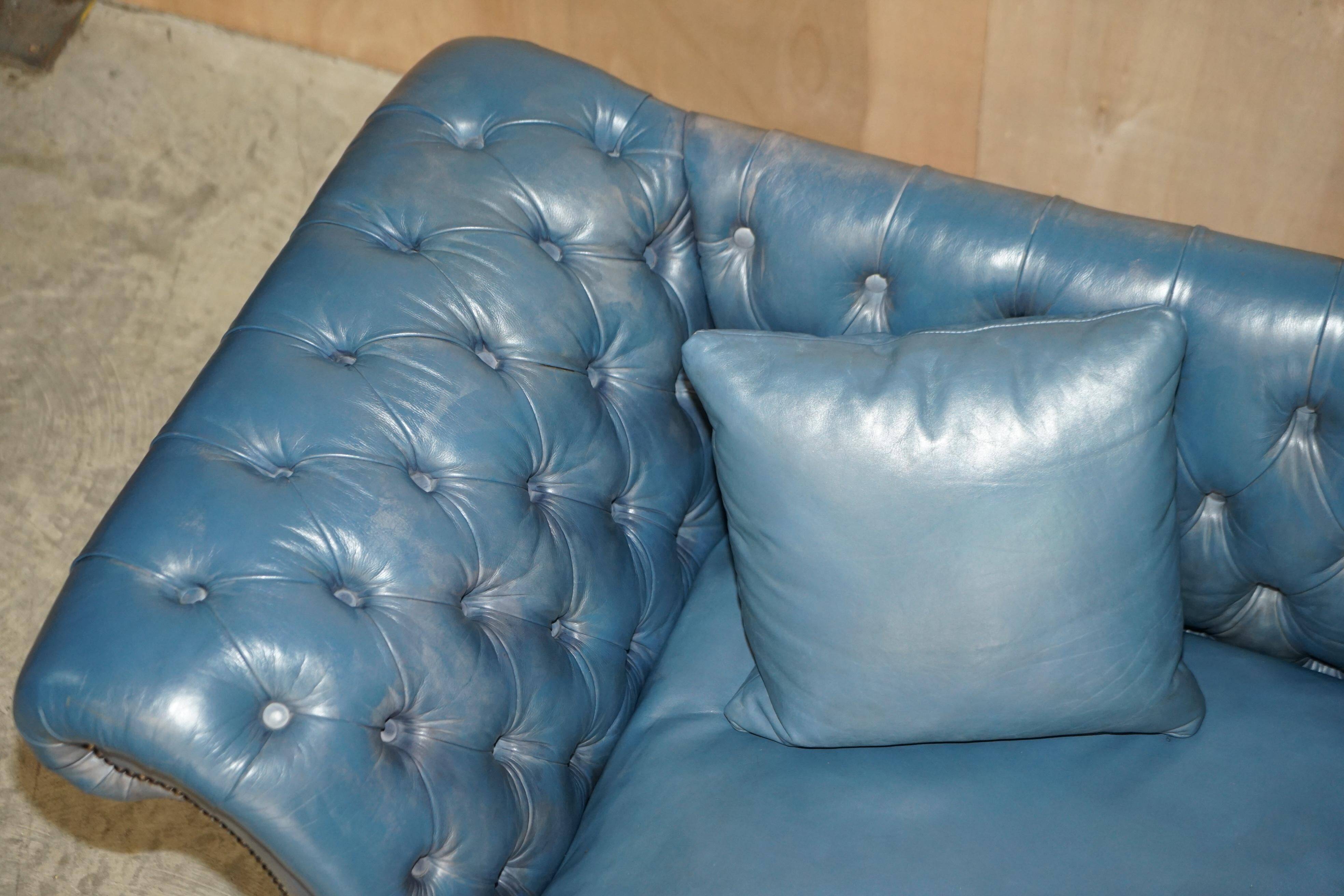 Canapé Chesterfield Regency William IV restauré circa 1830