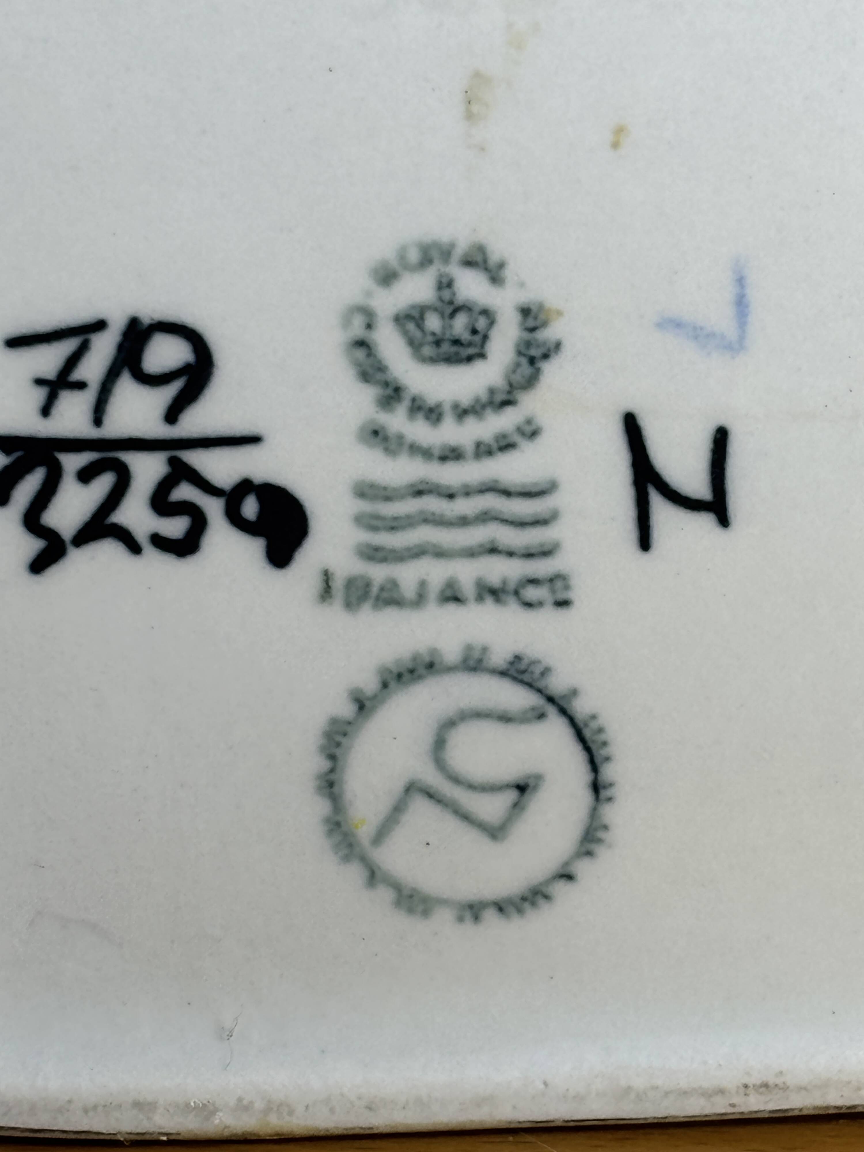 Scandinavian stoneware vase decorated with birds and flowers – Nils Thorsson for Royal