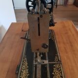 Old sewing machine H. Vigneron
