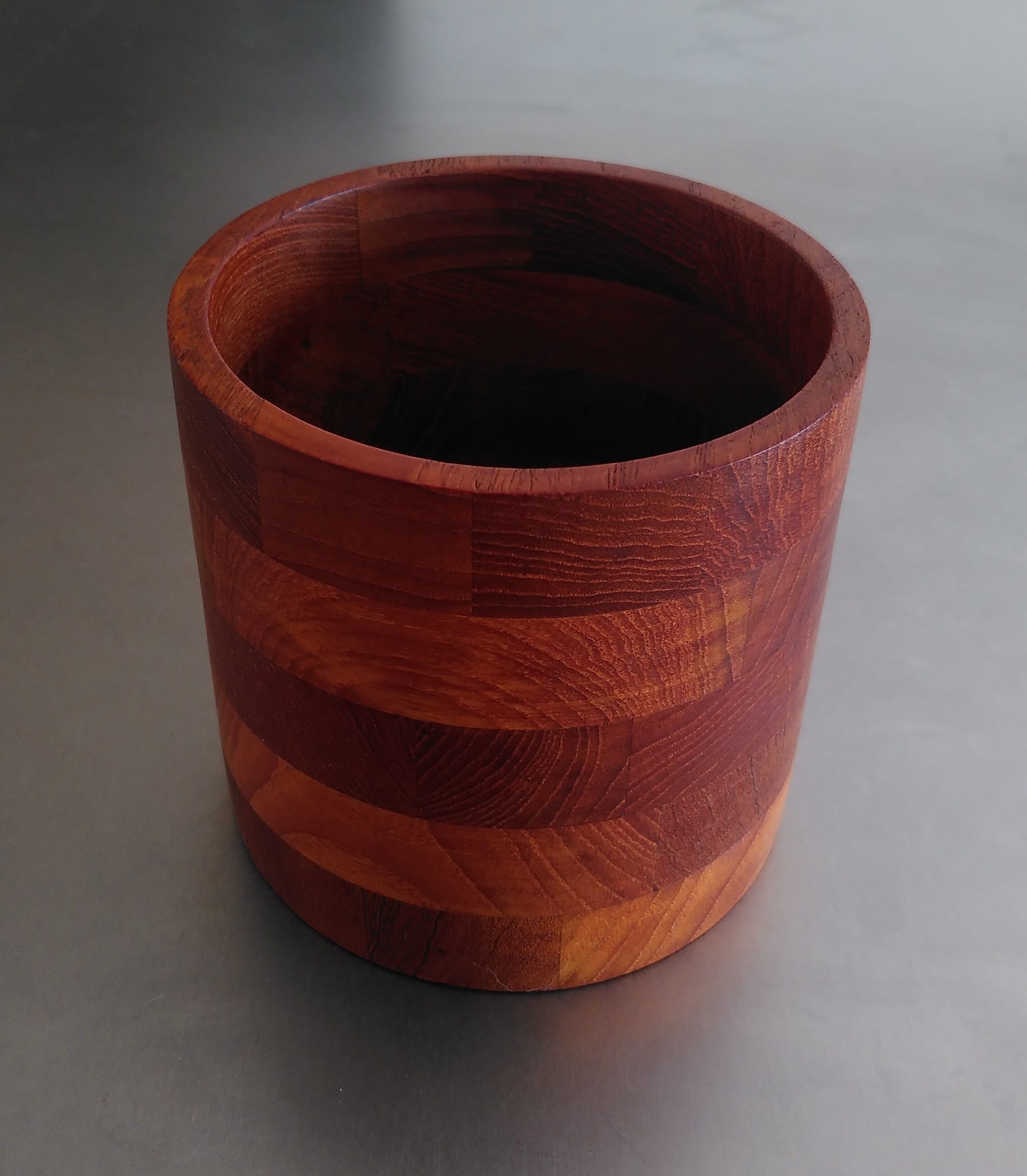 Teak pencil or utensil pot