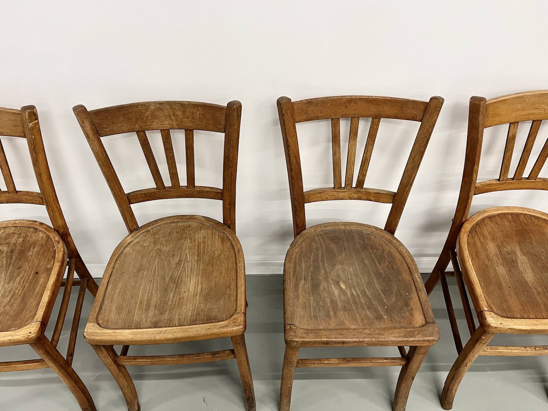 Set of 5 bistro chairs