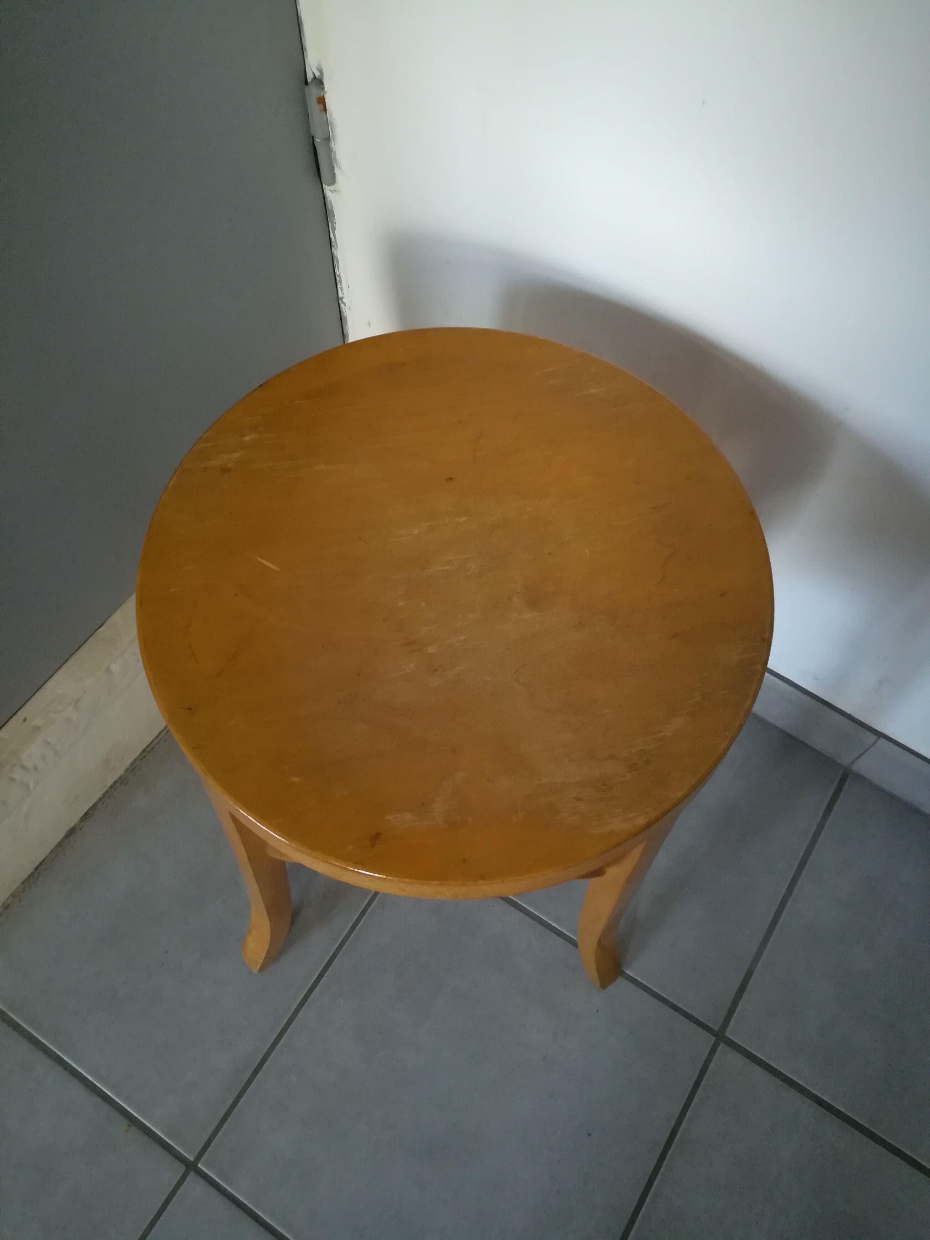 Tabouret bois blond Baumann
