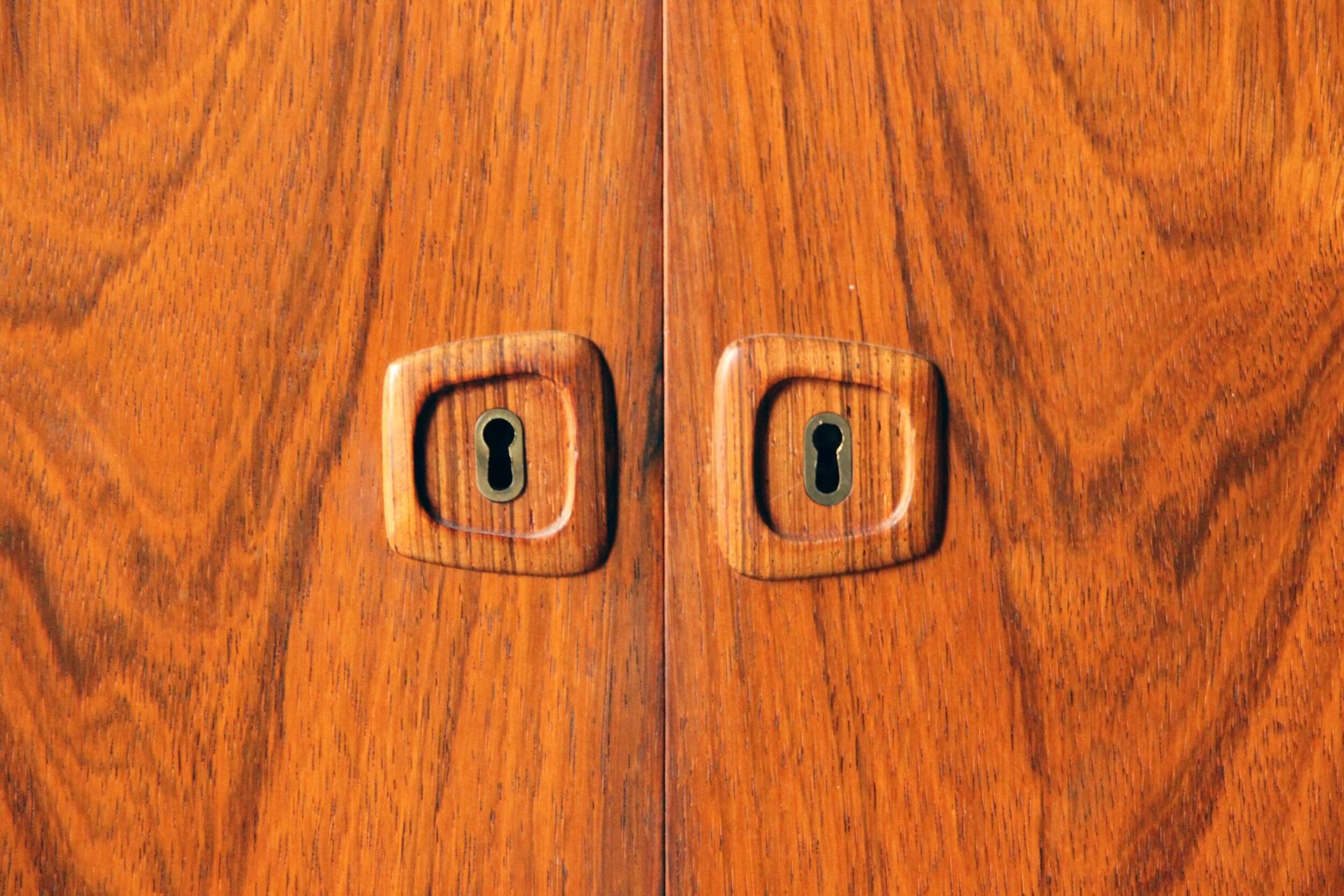 Vintage Scandinavian wardrobe in rosewood, 1950s/60s.