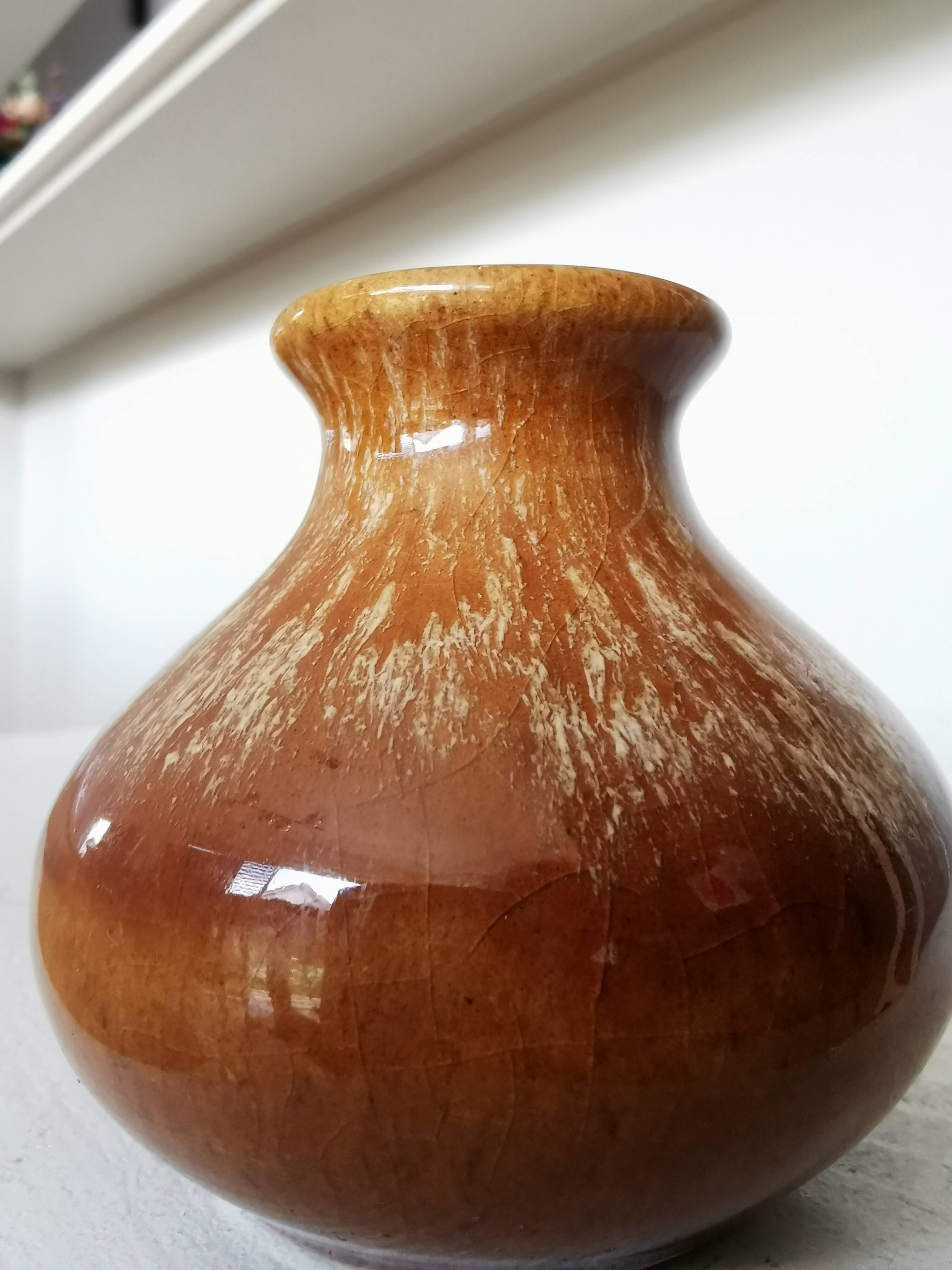 Vase vintage en céramique brune : décoration bohème yougoslave des années 1970