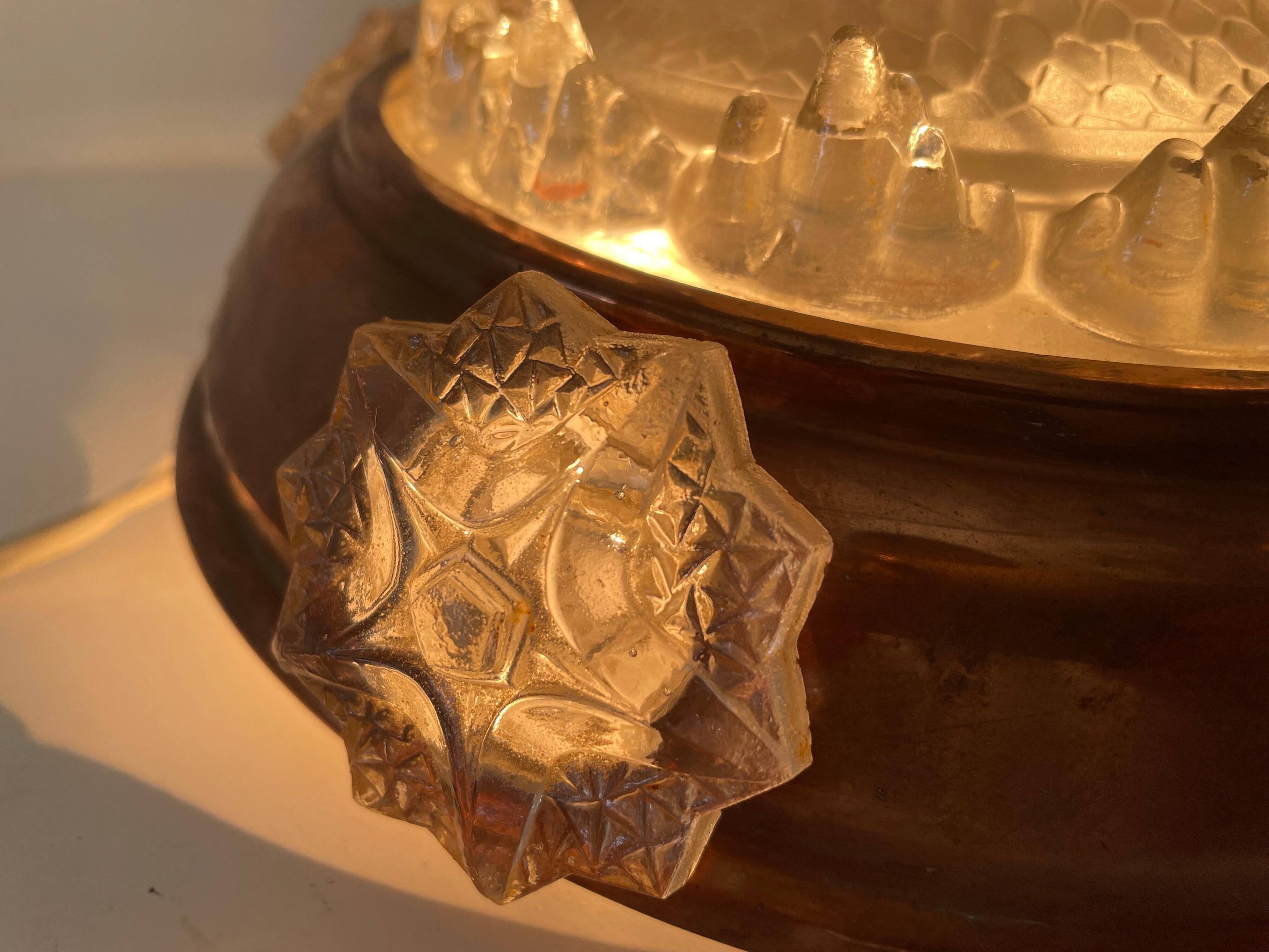 Exceptional flush ceiling light Italian Art Deco in copper and glass, 1940s, Italy