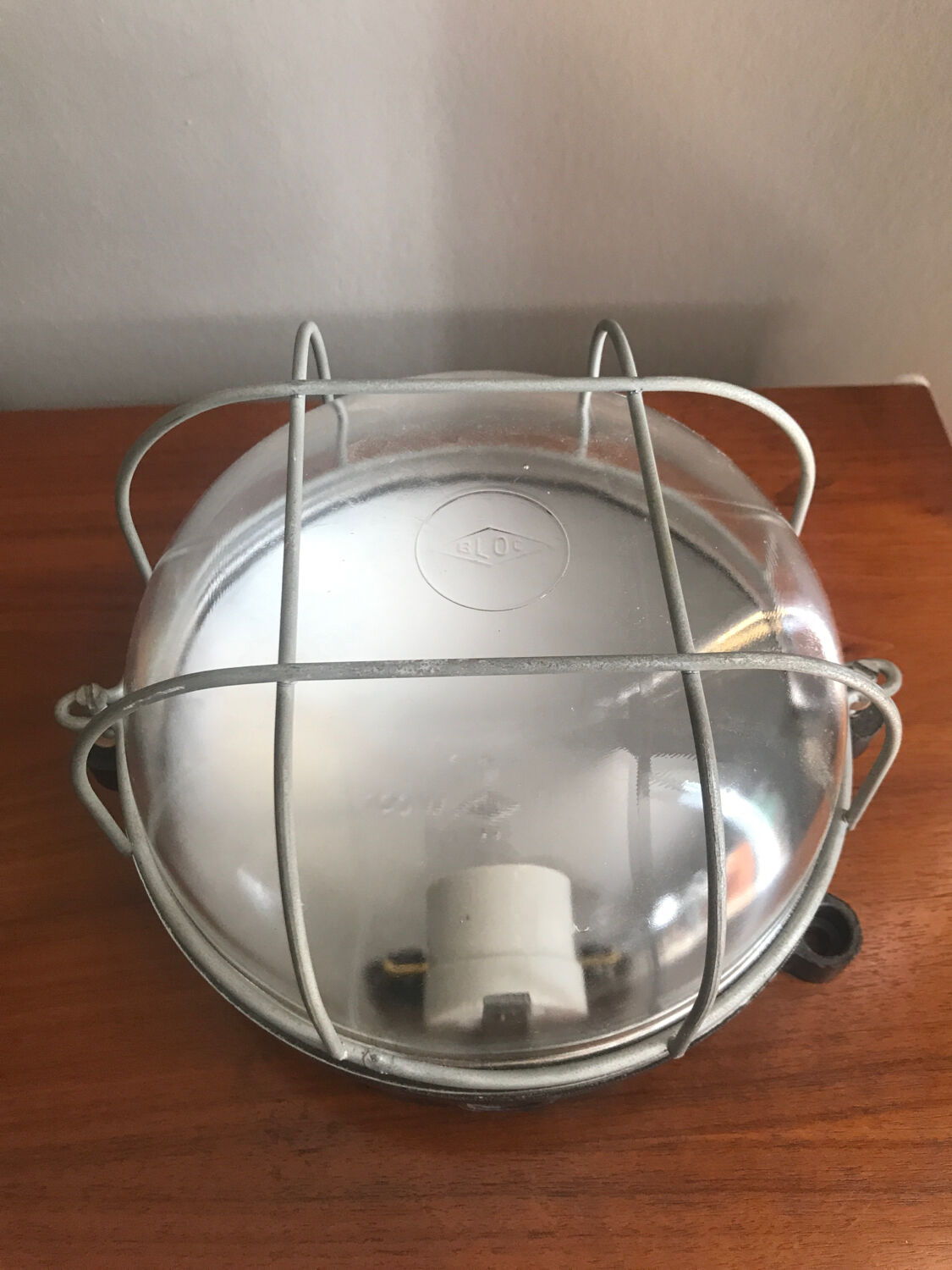 Industrial block wall light