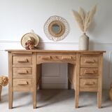Master desk