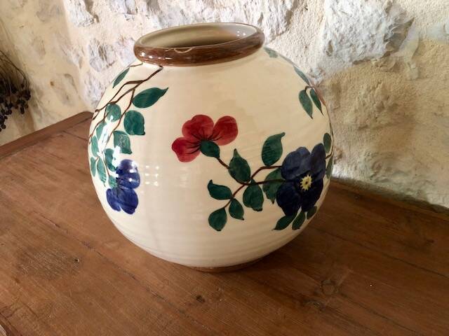 Saint Clement ball vase