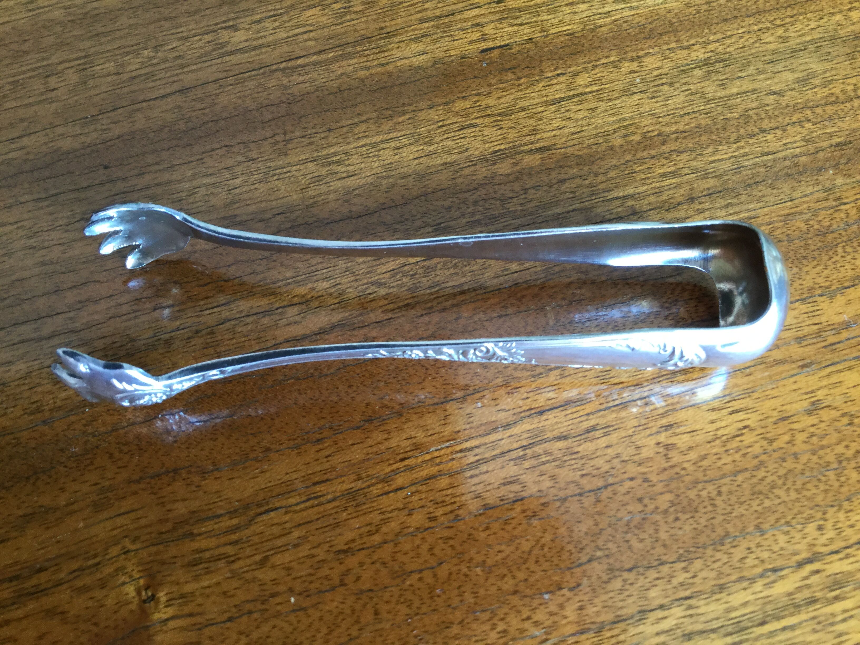 Silver metal sugar clip