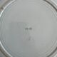 Presentation plate with a brown pattern