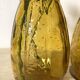 Paire de vases à jacinthe en verre ambré bullé