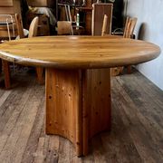 Large Scandinavian pine table - 6 chairs