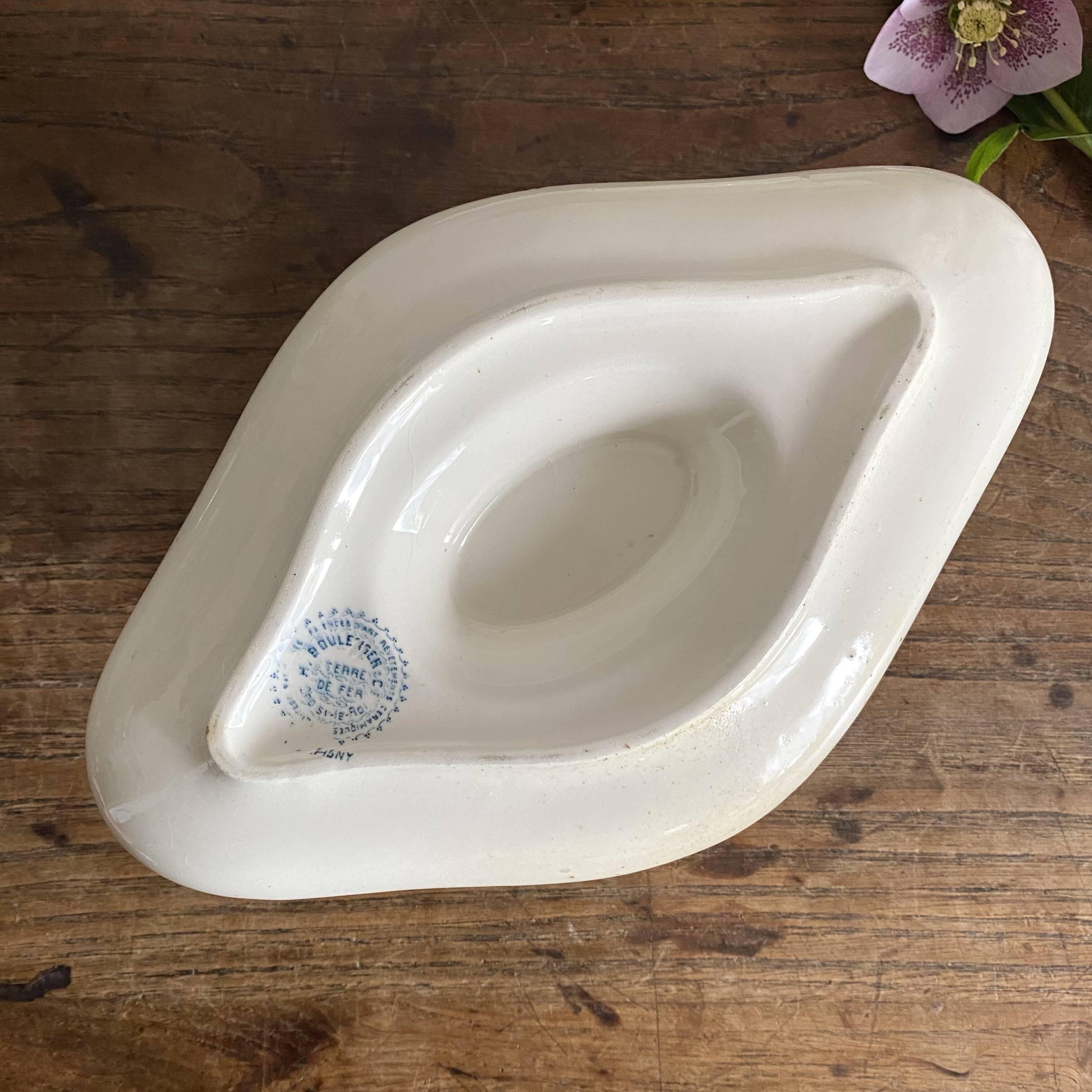 Choisy le roi "Champigny" iron clay sauceboats