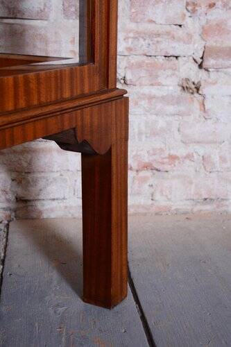 Czech Art Deco Display Cabinet in Mahogany and Glass, 1930s