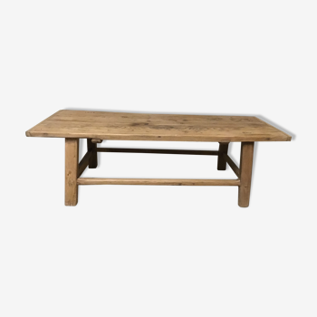 Chinese coffee table in solid elm