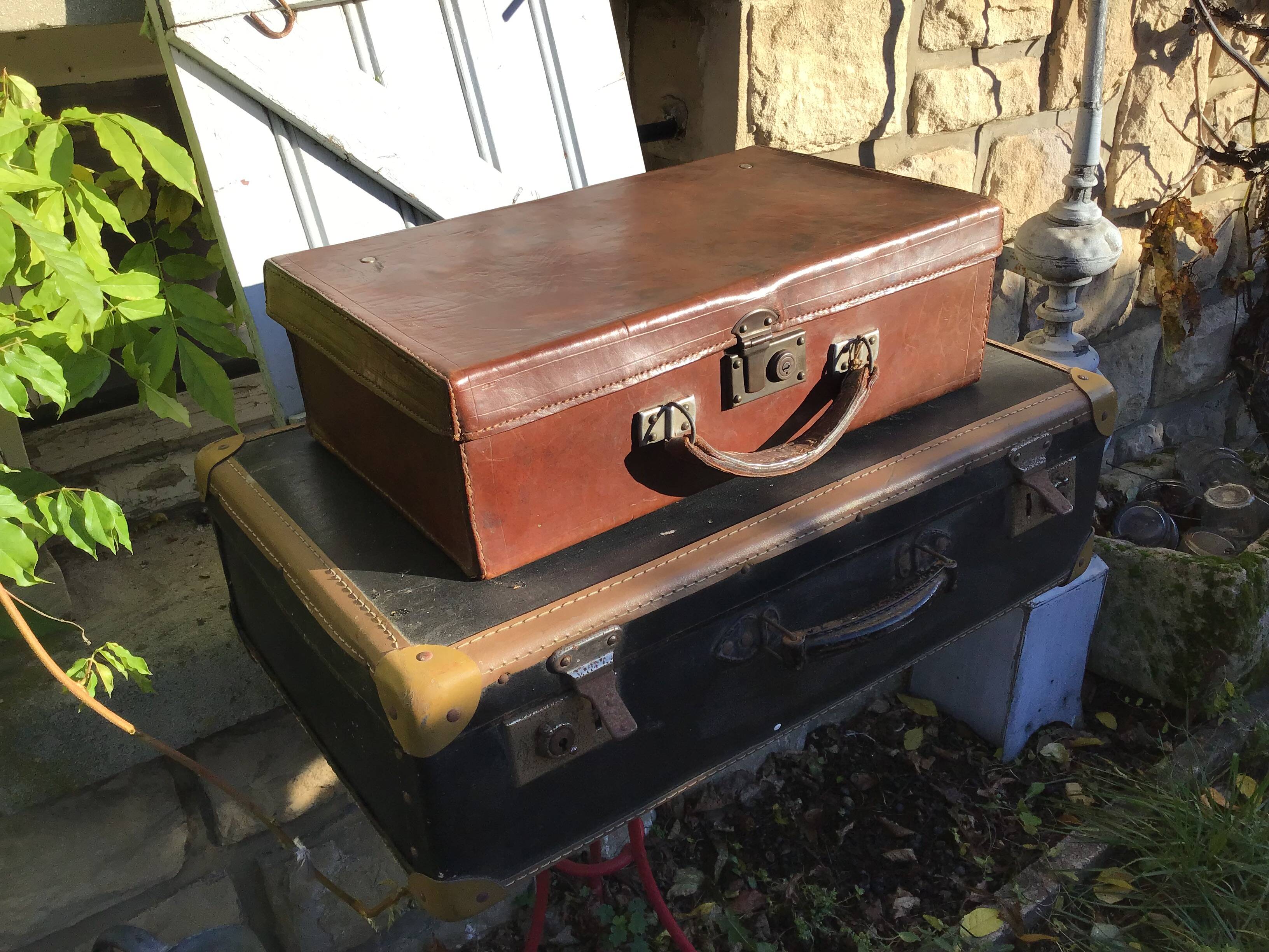 Lot de 2 valises Anciennes