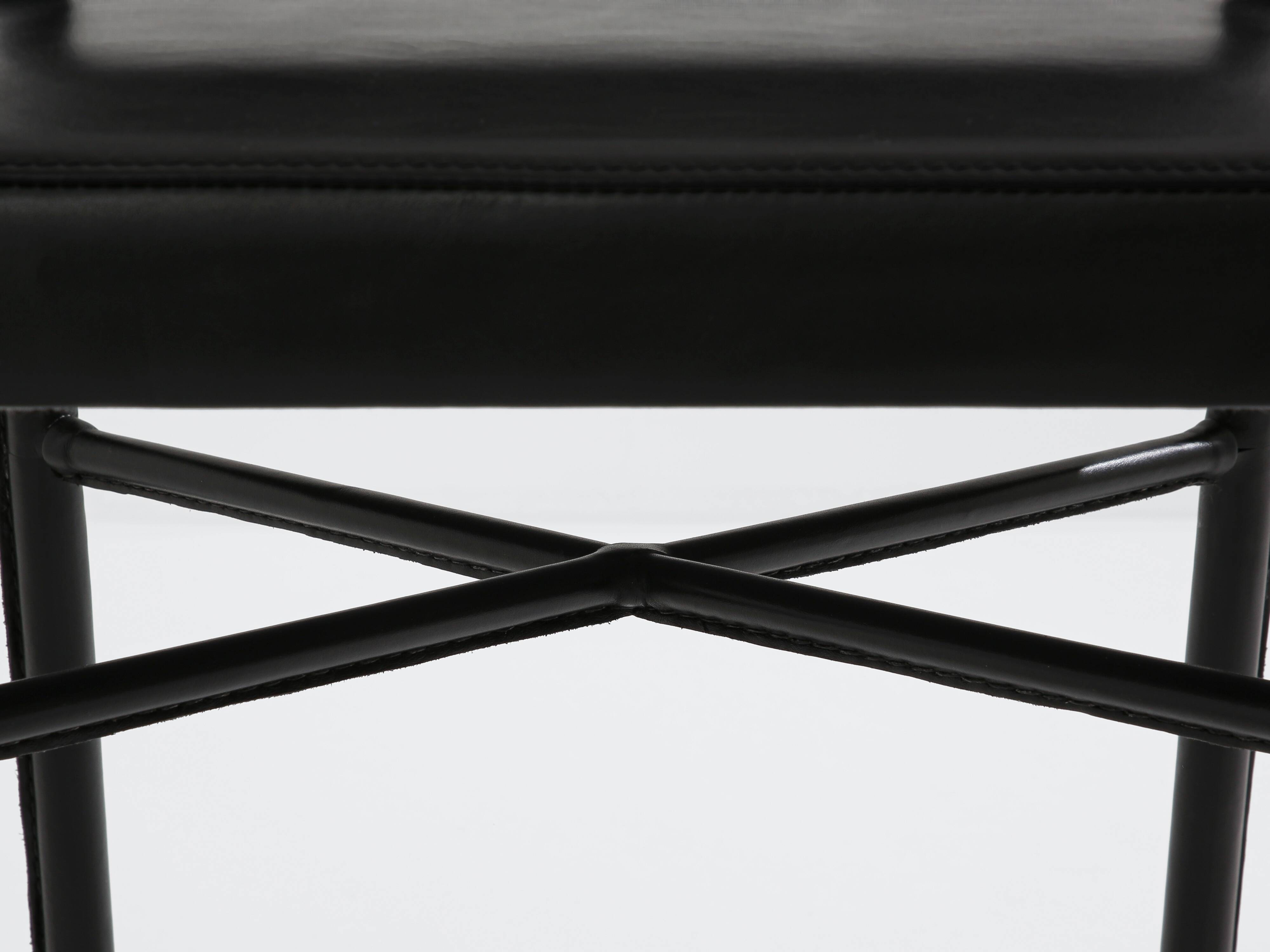 Jacques Quinet paire de chaises cuir noir laiton 1950
