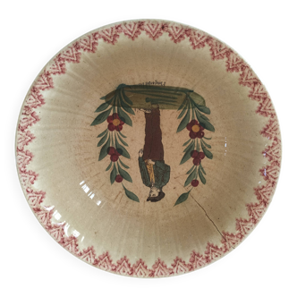 Plat régionaliste ancien HB & Cie terre de fer