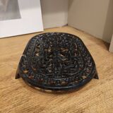 Dessous de plat en fonte ancien