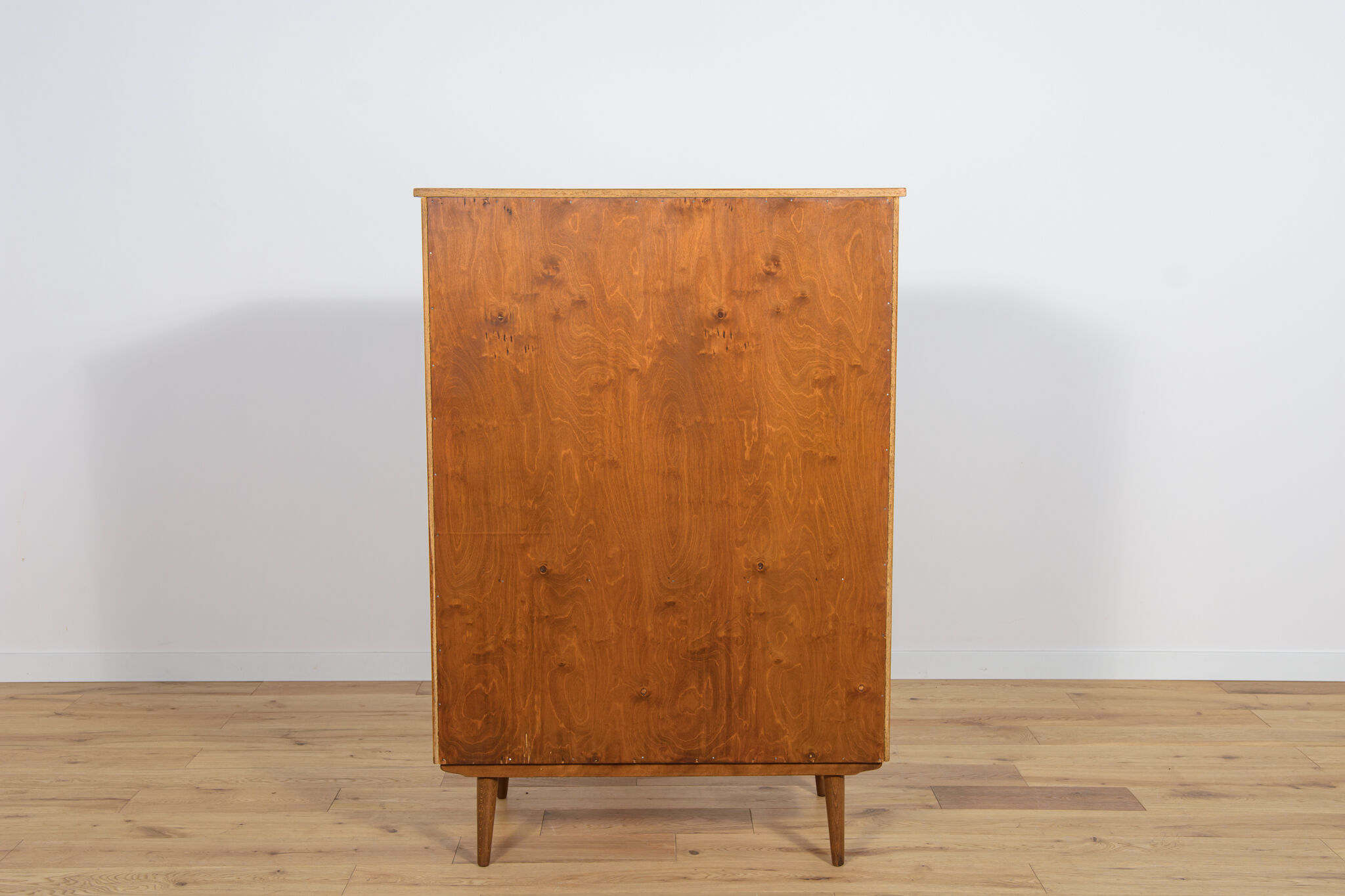 Armoire en teck du milieu du siècle, années 1970