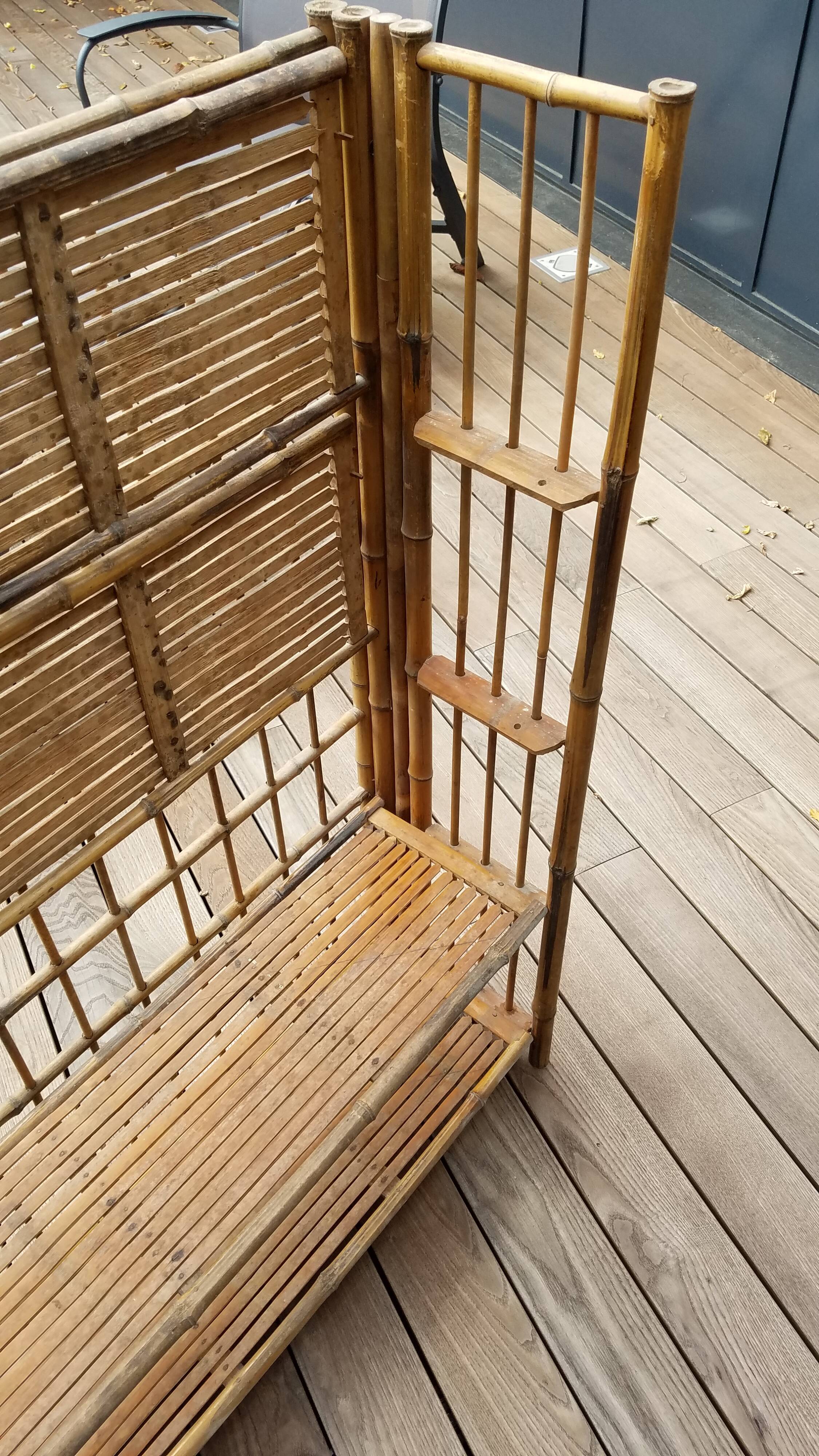 Bamboo shelf, foldable