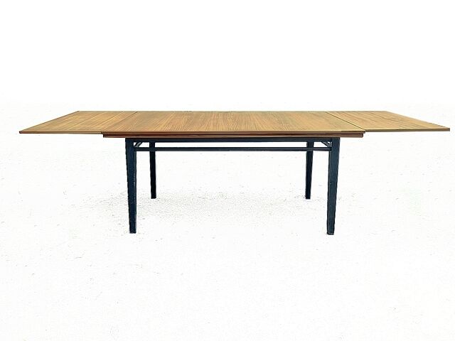 1970s vintage extendable dining table