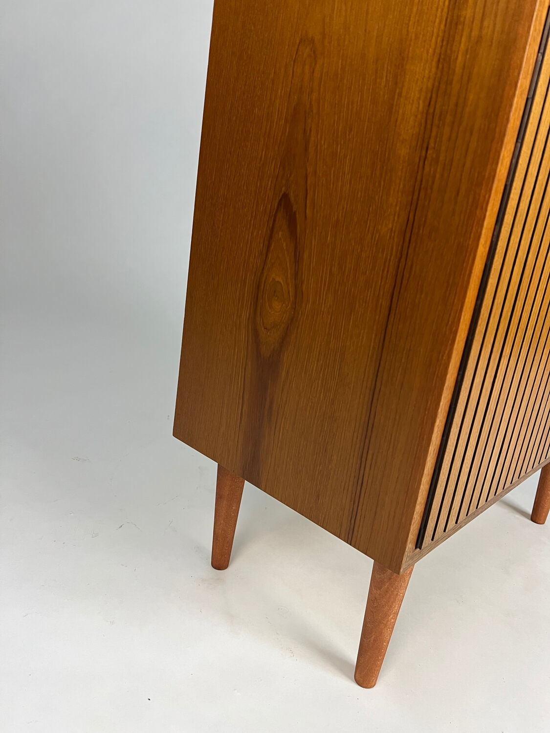 Mid-century teak cabinet by Erich Stratmann Idee 60s vintage 70s