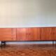 Scandinavian string with two caissons and five drawers.