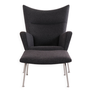 Wingchair – Hans J. Wegner – Model CH445 – Carl Hansen & Søn – Grey Hallingdal – With Footstool