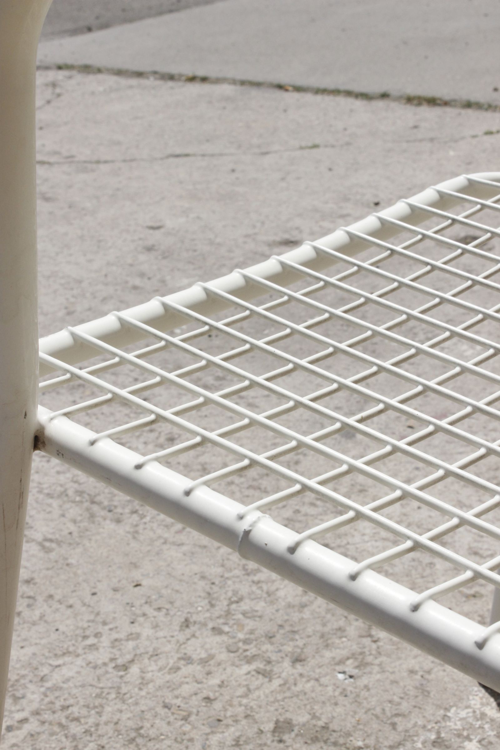 Pair of Emu Rio garden chairs in wire, Italy 1970s