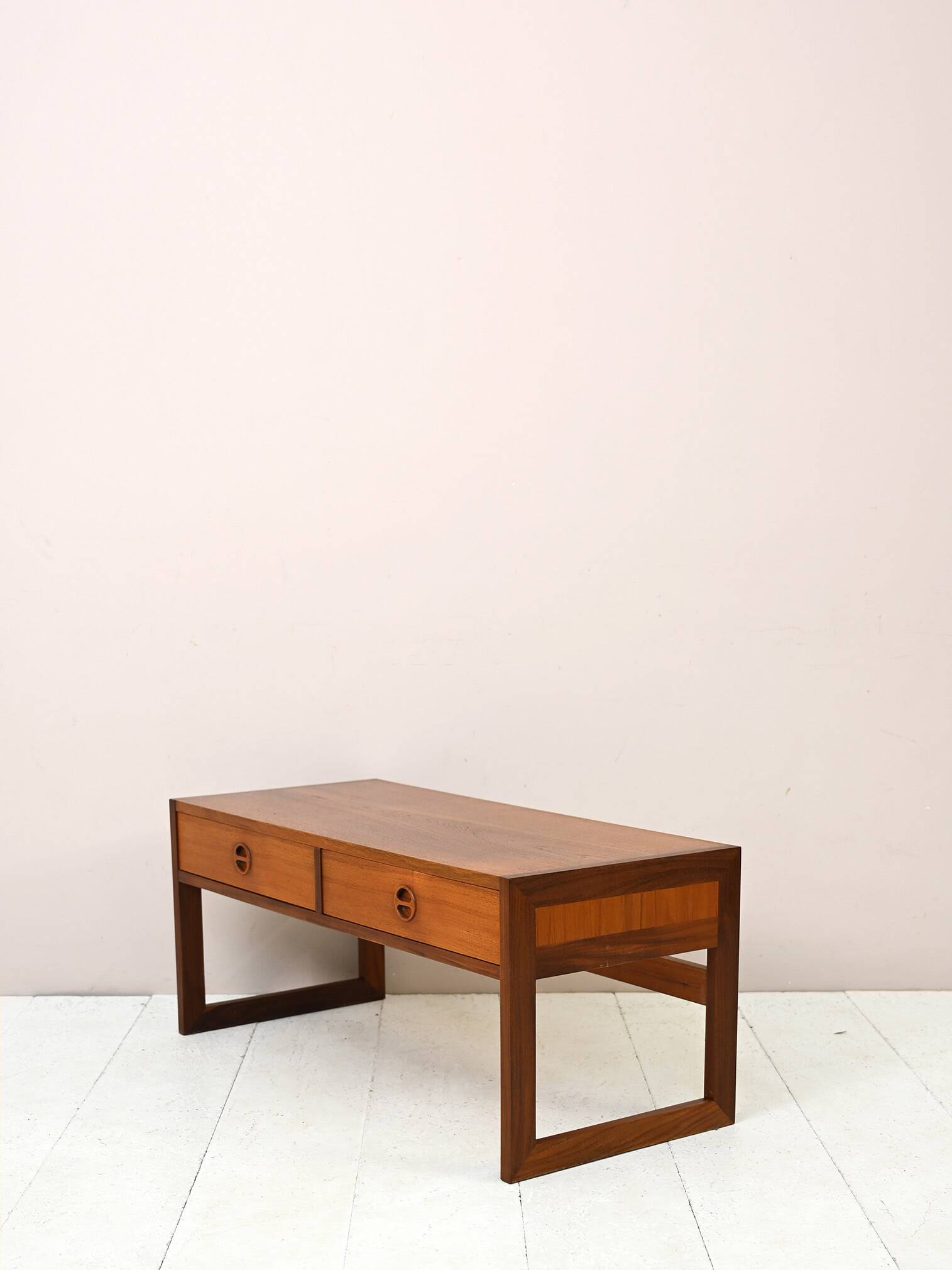 Vintage TV stand cabinet