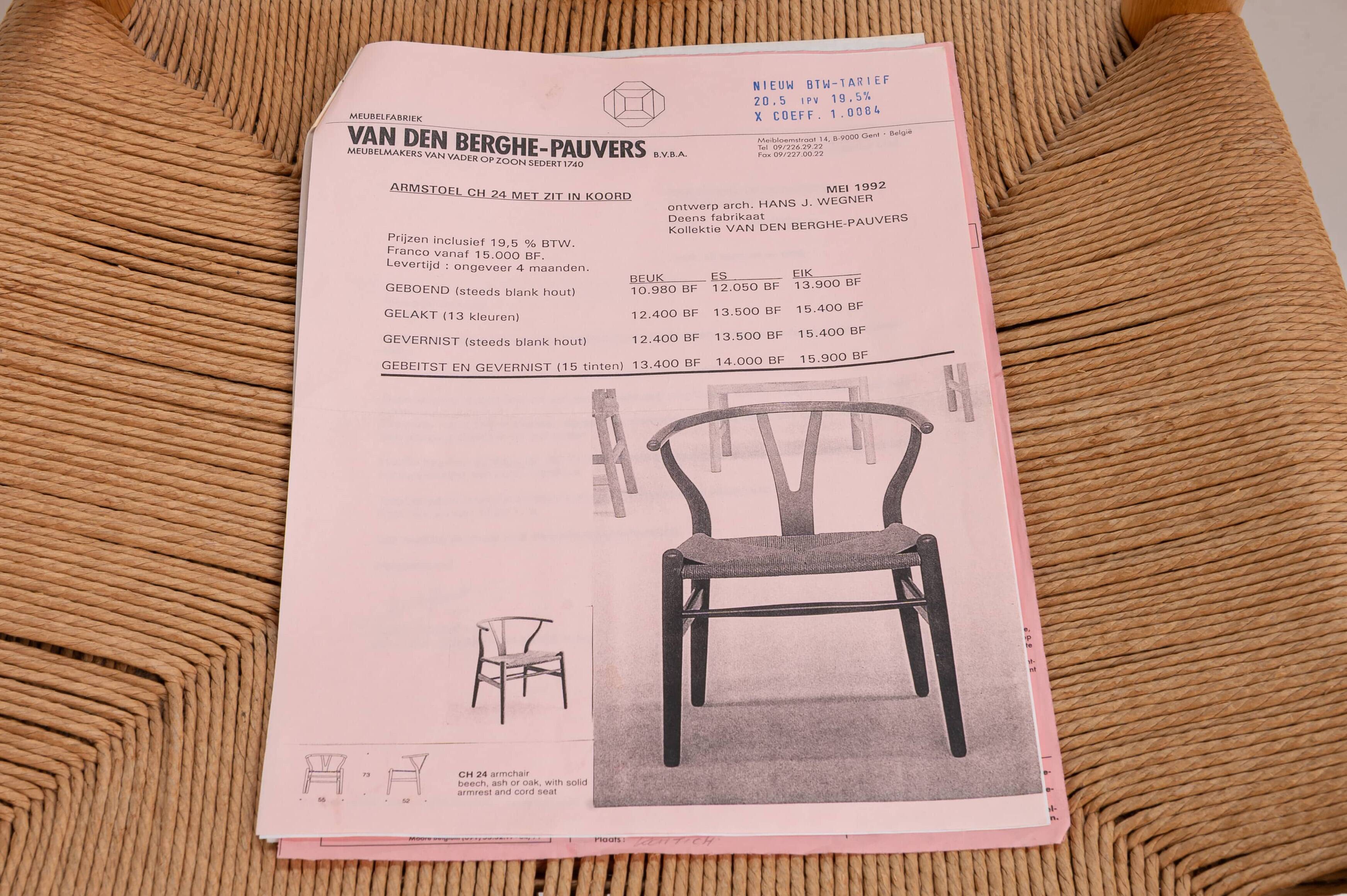 Set of 6 'CH24' wishbone dining chairs by Hans J Wegner for Carl Hansen, De