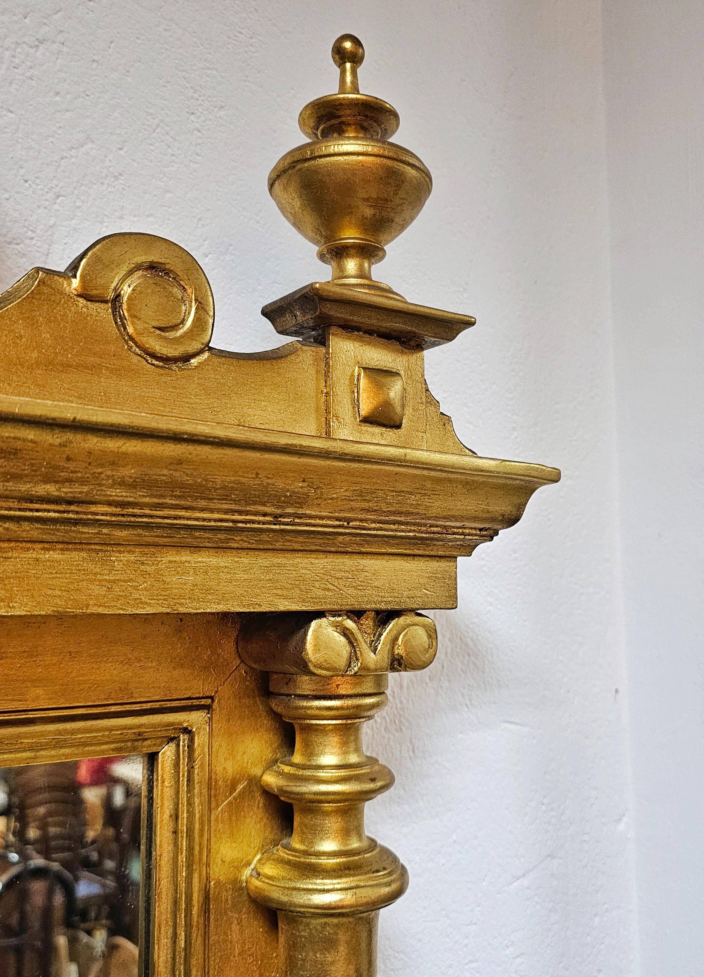 Table console victorienne en bois doré avec miroir et plateau en marbre, Autriche 1880s