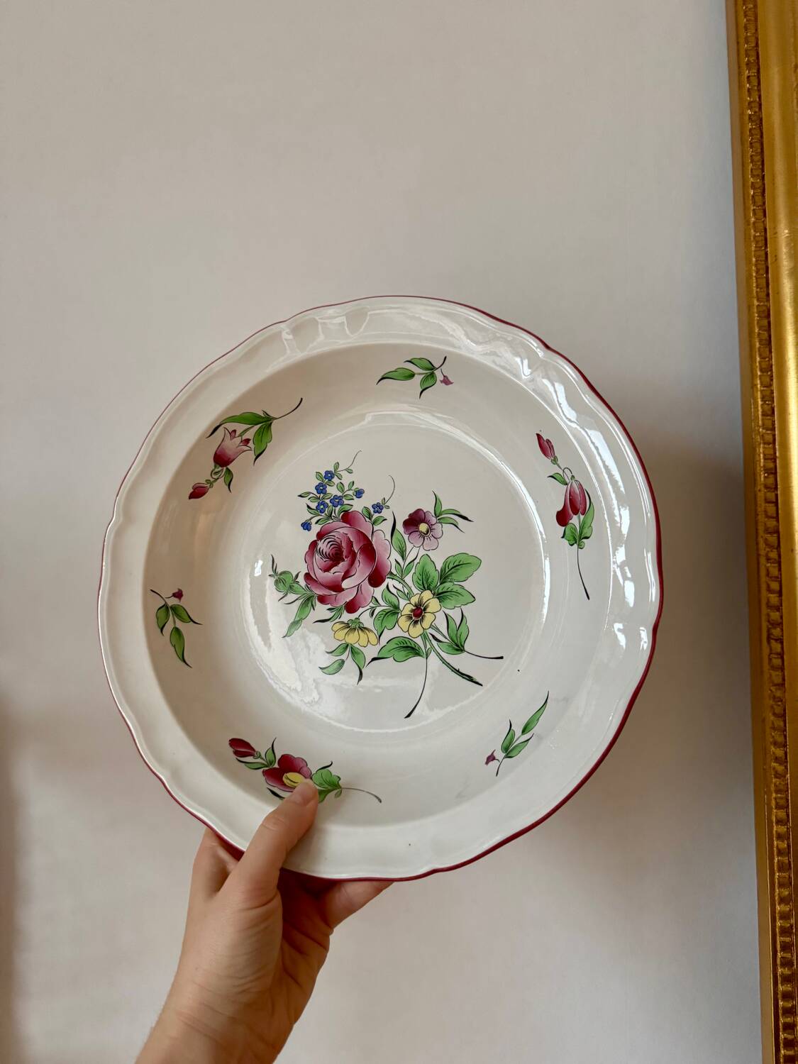 Floral shallow dish Lunéville