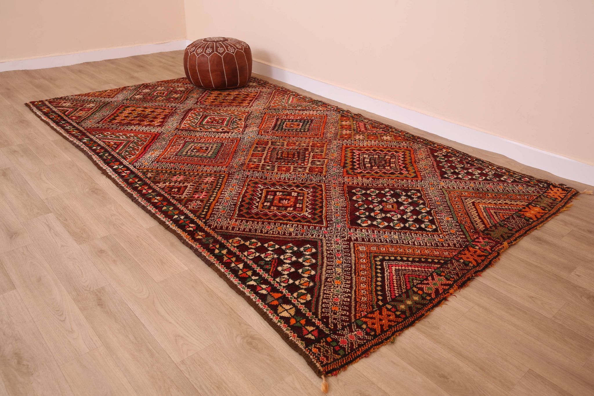 Burgundy Vintage Moroccan Rug 168 x 297 cm, Berber Wool Rug, Handmade Rug