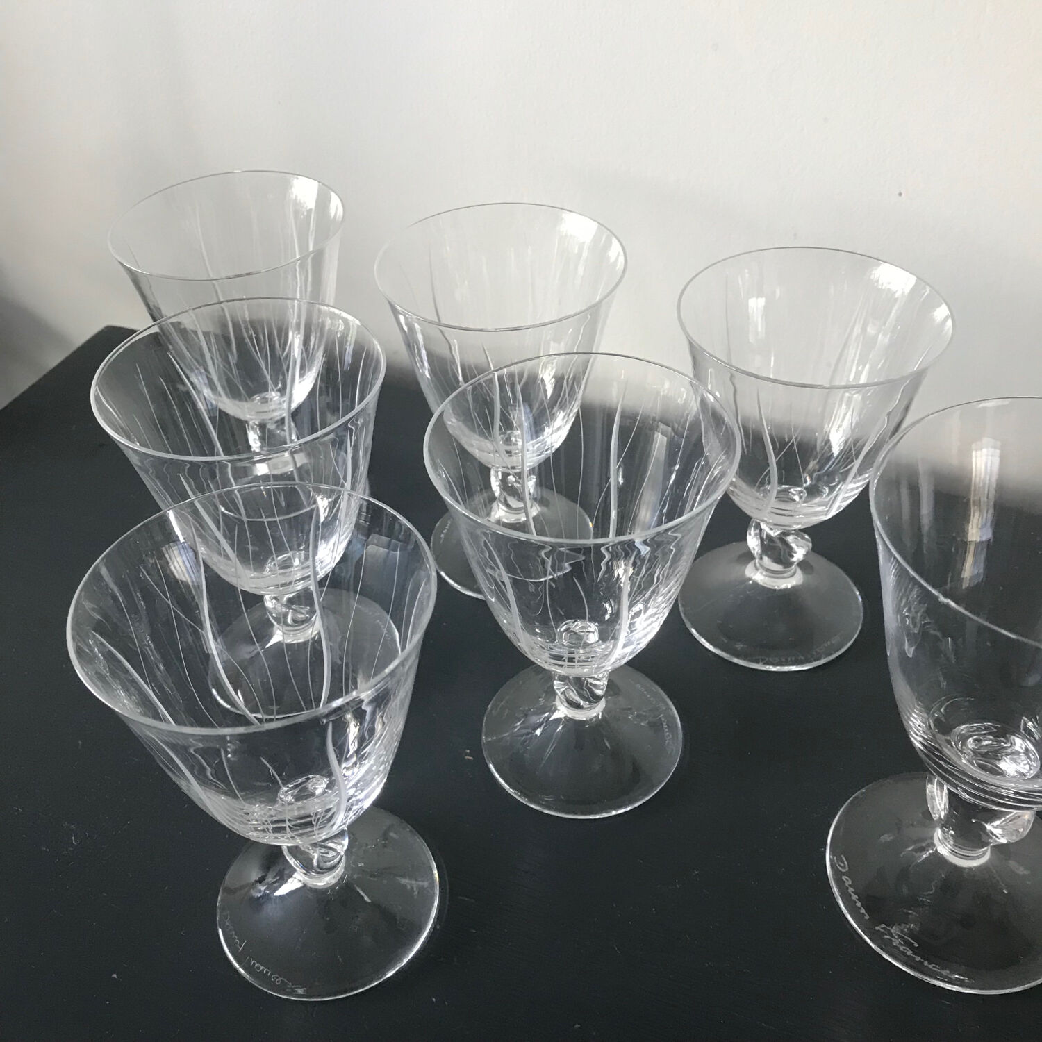 6 daum wine glasses
