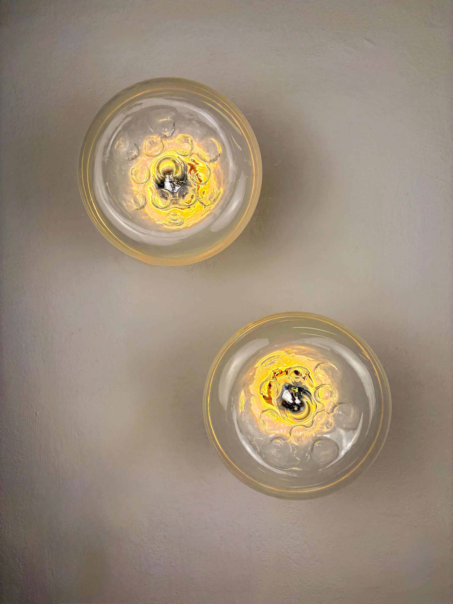 Pair of Toni Zuccheri wall lights, Murano handblown glass, Italy, 1970s