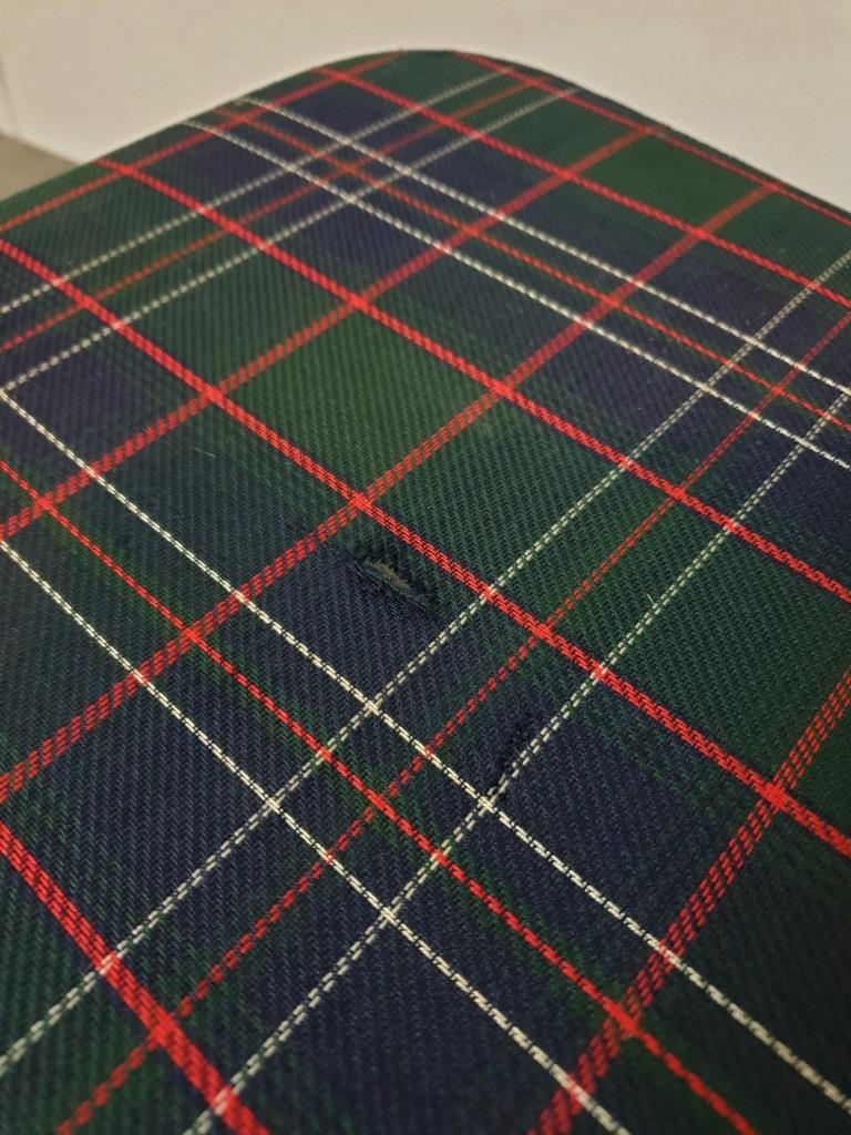Vintage case - scottish fabric