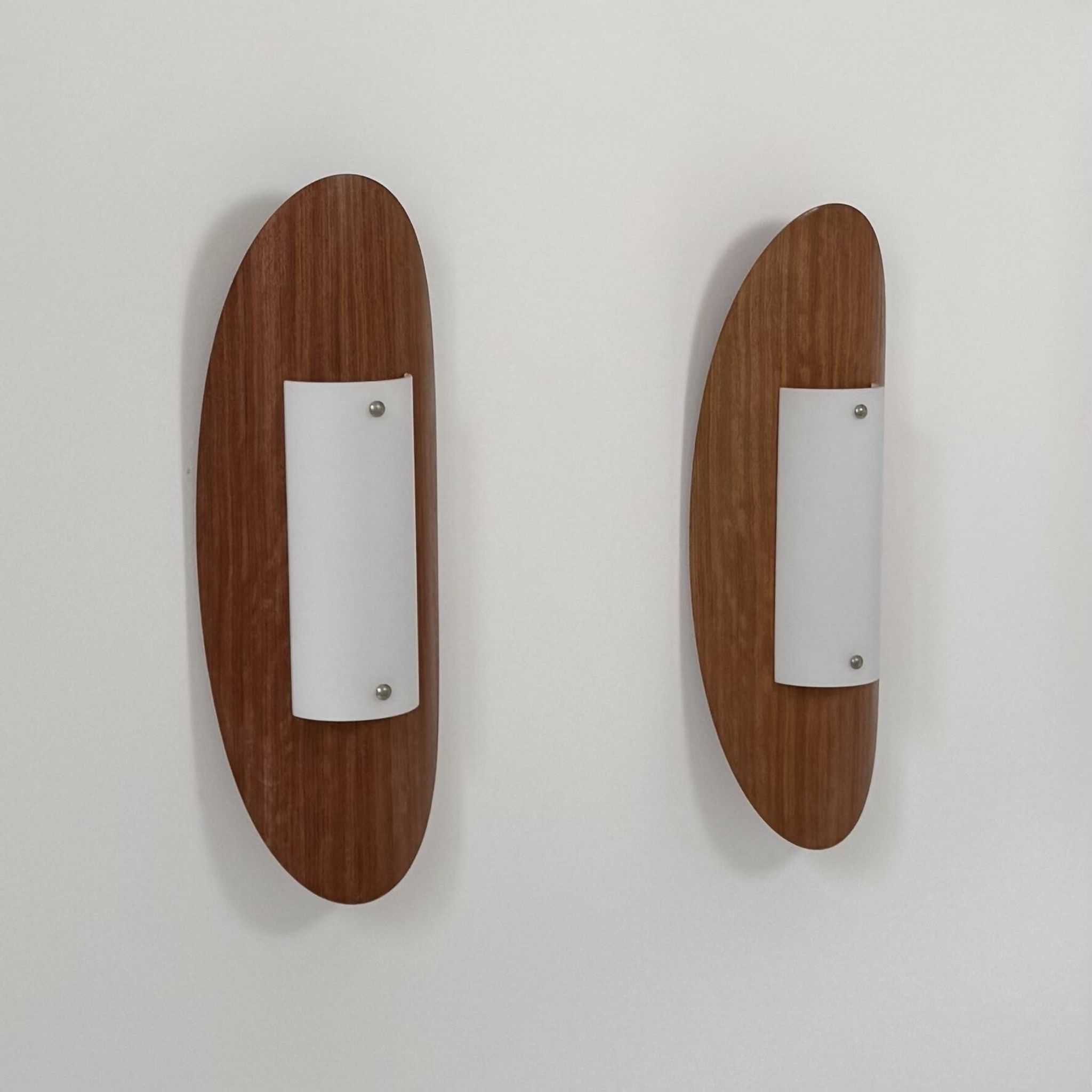 Pair of vintage wall lights in thermoformed wood and opaline glass, France, 1980.
