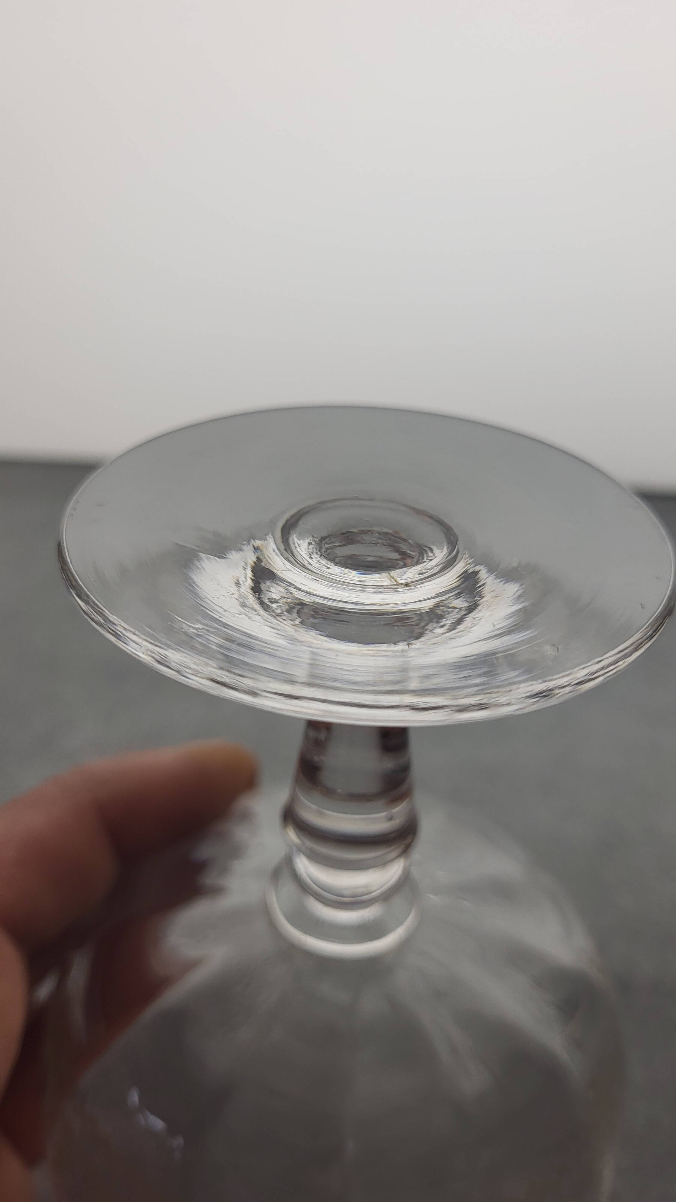 6 coupes à champagne en cristal
