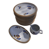 Service of flat plates Boch Keramis La Louvière Belgium for 19 settings.