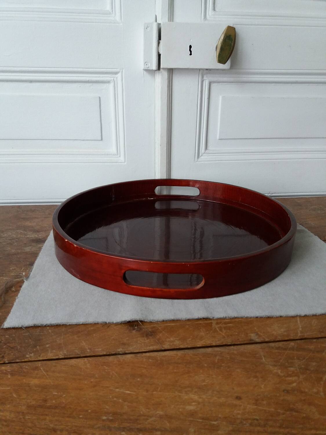 Japanese tray in red lacquered wood