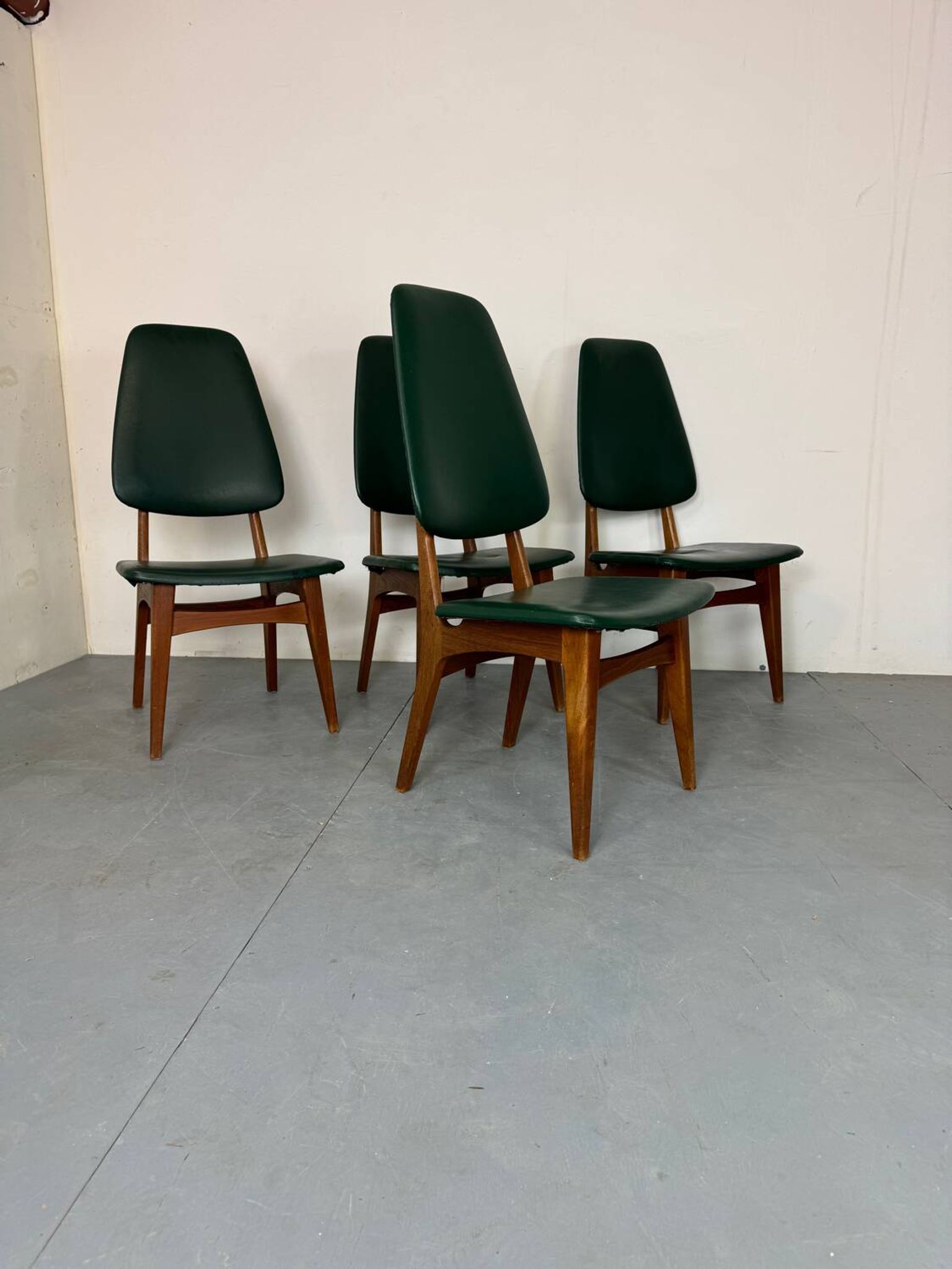 Chaises de salle à manger vintage en teck à dossier haut, design danois norvégien Bruk Sorheim