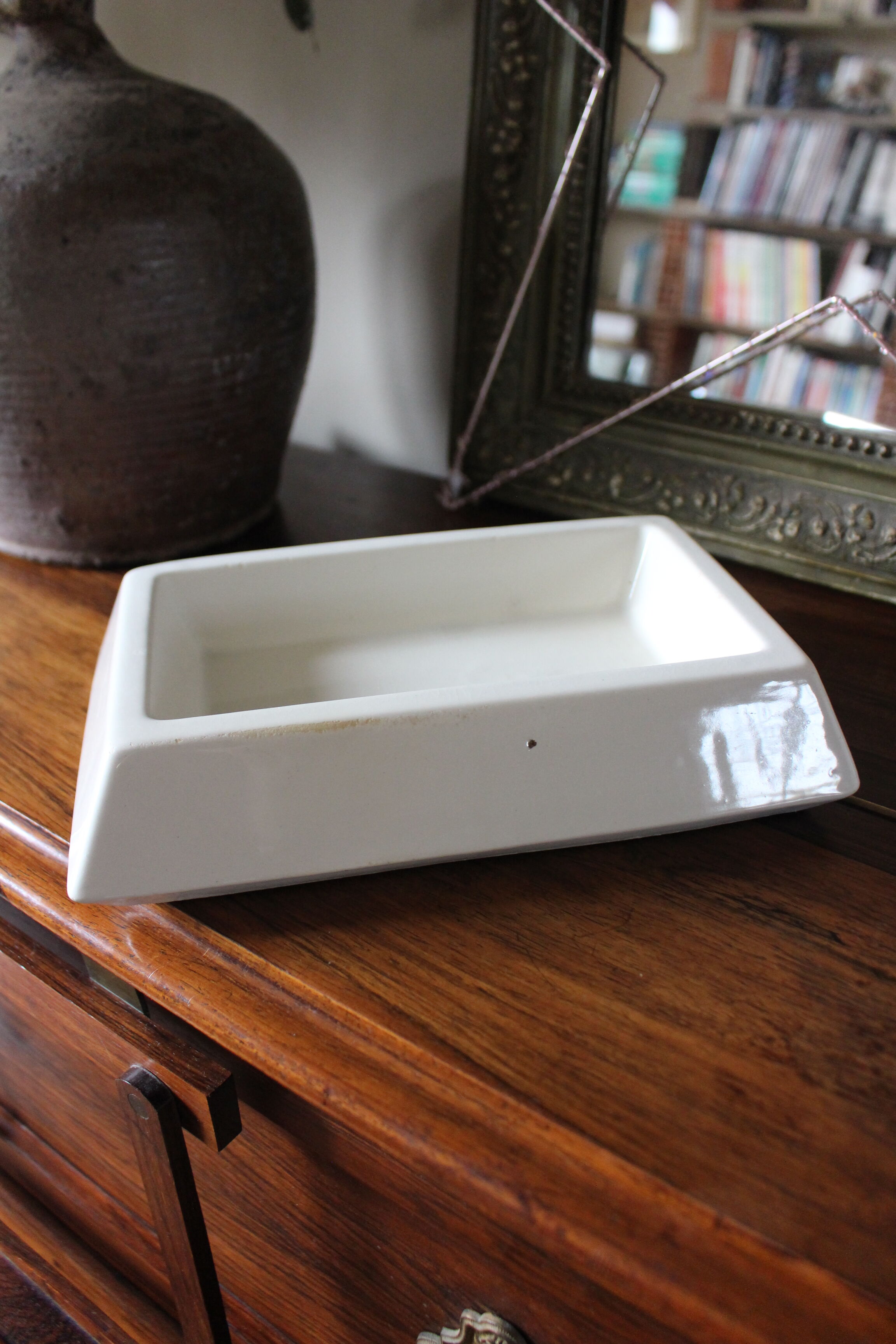 Longchamp earthenware tidy