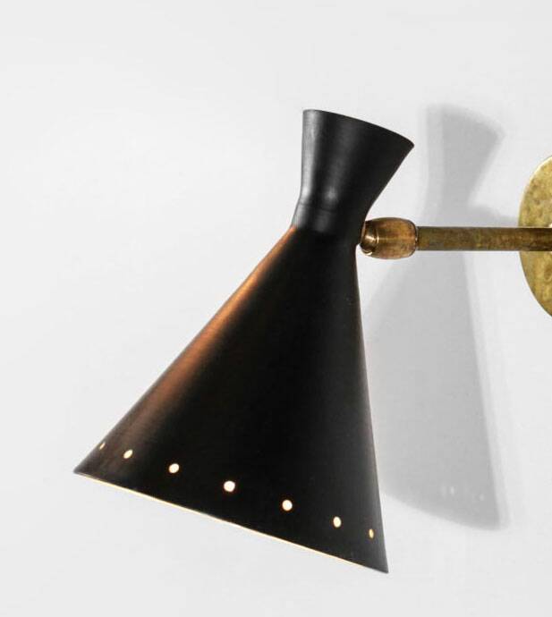 Set of three Italian wall lights in brass and lacquered iron, 1950s design.