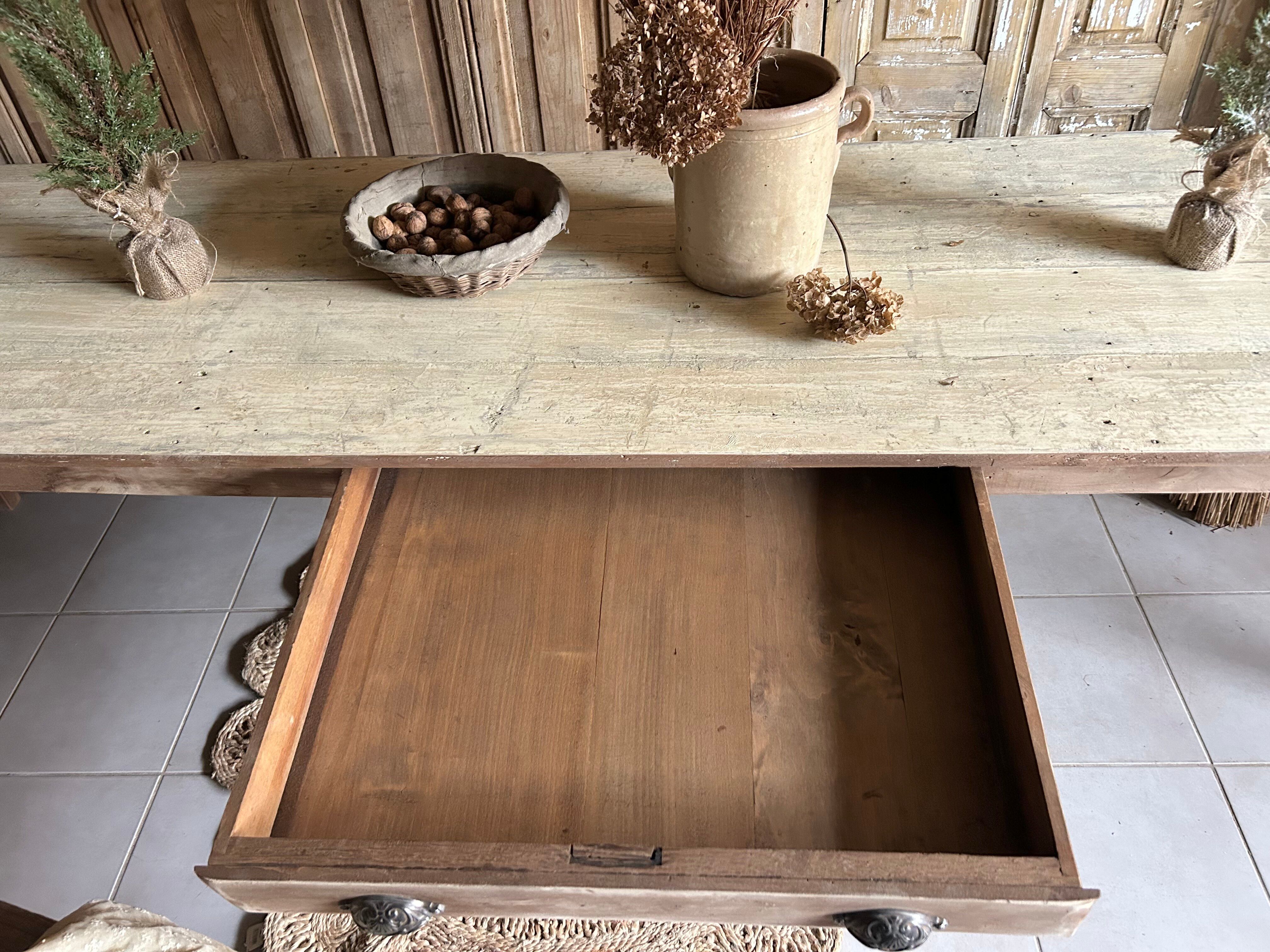 Large farmhouse table 292 cm