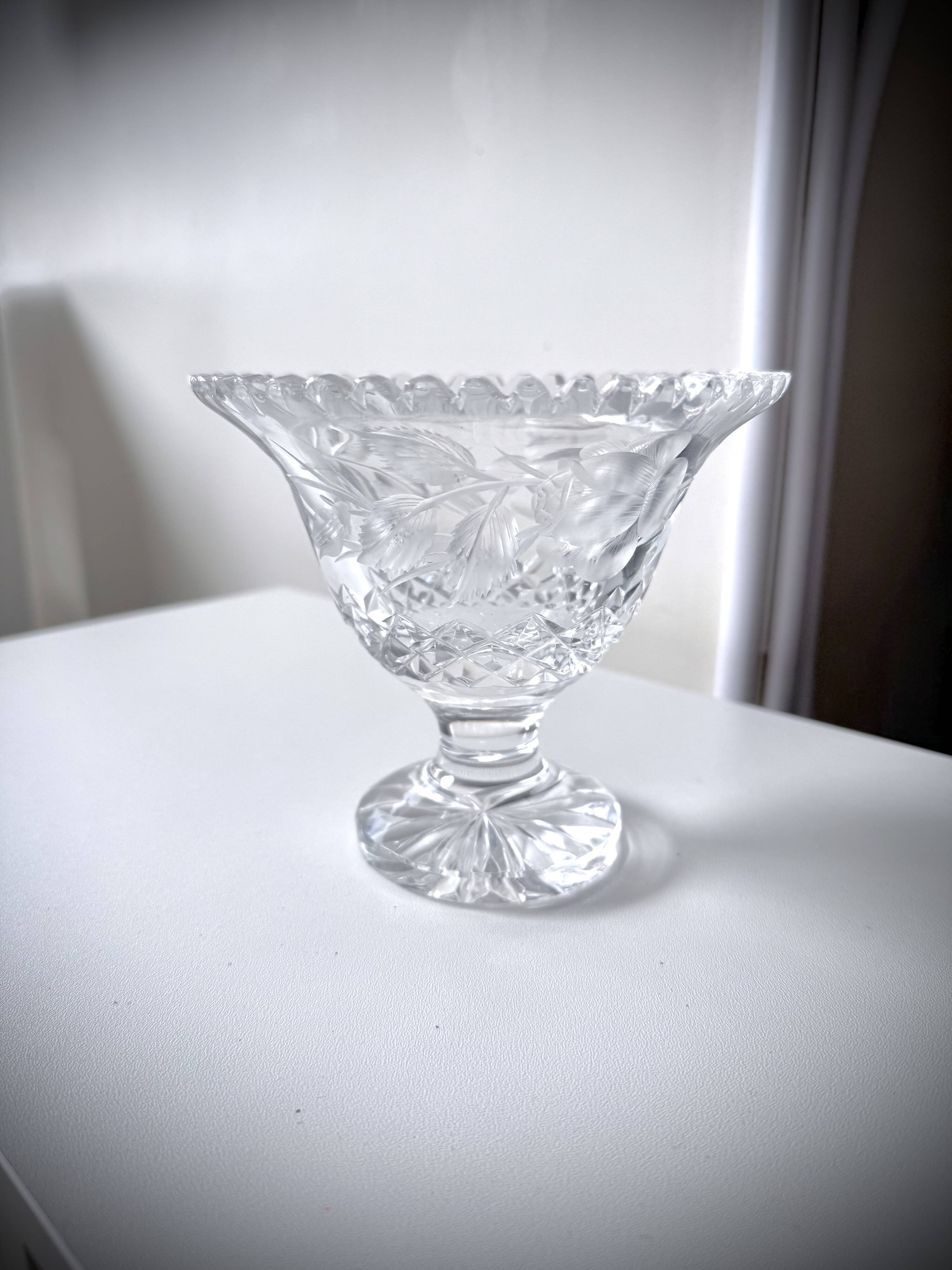 Cut crystal fruit bowl