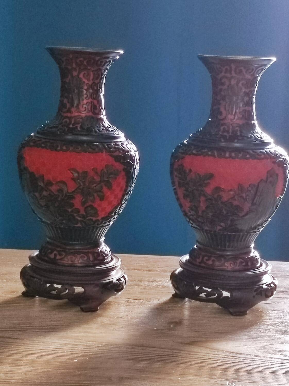 Cinnabar vases