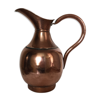 Vase en cuivre
